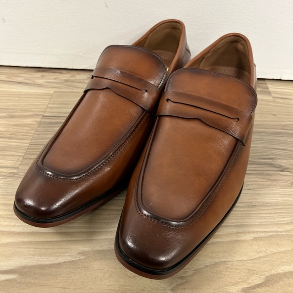 Guess Other - Guess Dress Shoes Loafers Medium Brown Gmsymon-R Mens Size 9 NWOB